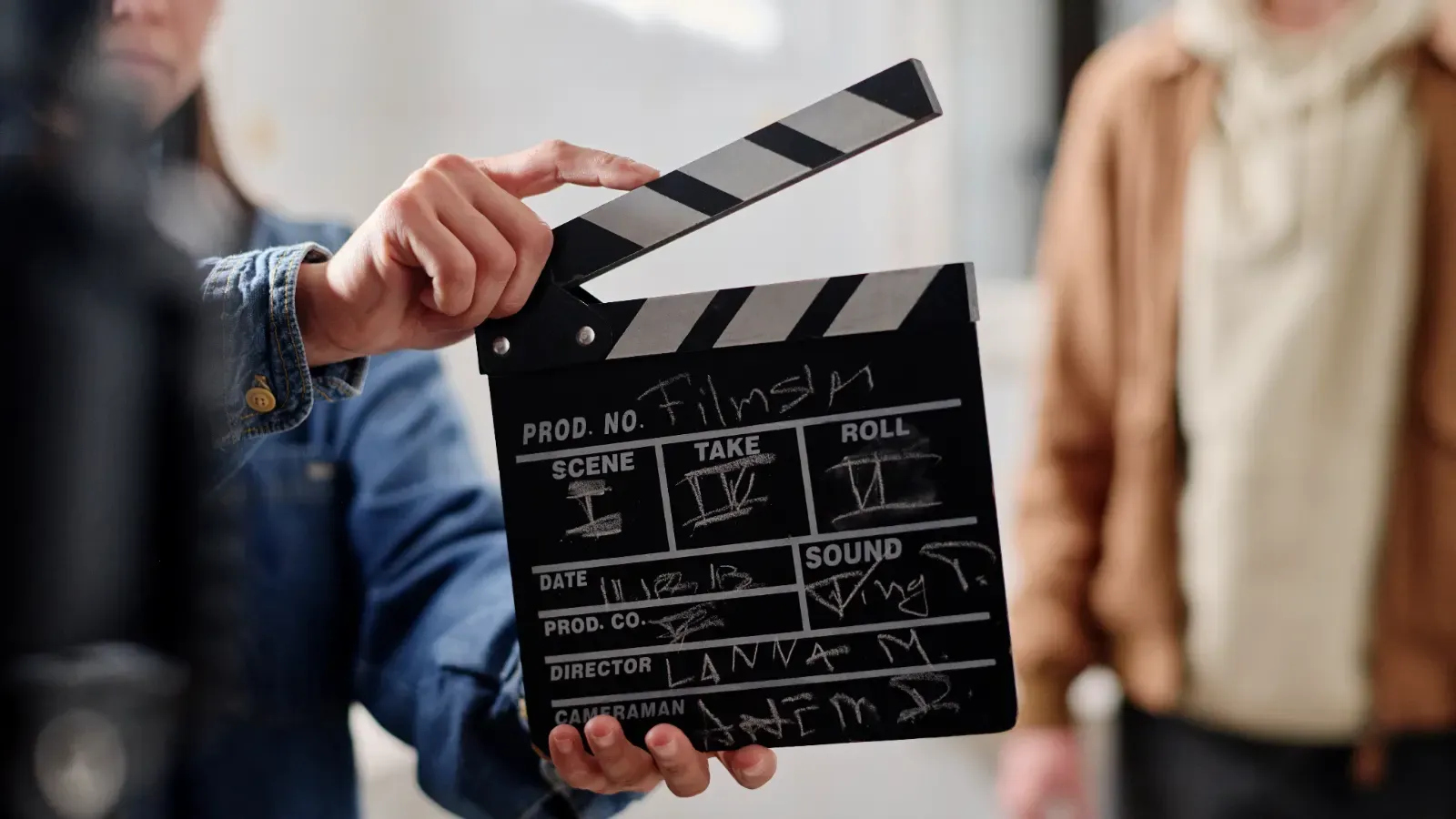 Peran Sutradara dalam Produksi Film Profesional